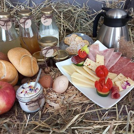 Stillehof - Ferienwohnungen Auf Dem Bauernhof- Suedtirol Μπρεσανόνε Εξωτερικό φωτογραφία